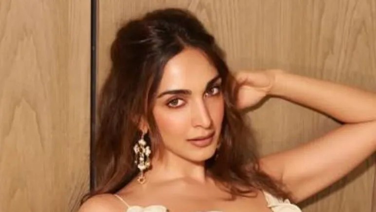 When Kiara Advani “Almost Believed” The Plastic Surgery Rumours About Her