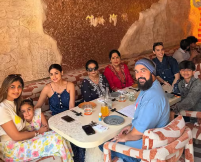 નિક જોનાસે પ્રિયંકાને કહ્યું ‘લવ’, વિકી કૌશલે કેટરિનાનો મધર્સ ડે બનાવ્યો ખાસ, જુઓ તસવીરો