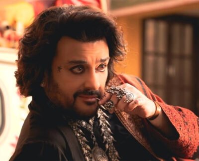 Adnan Sami debuts dramatic new avatar featuring tattoos, layered jewellery, and vintage drama : Bollywood News