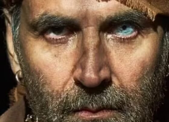 Akshay kumar eye surgery: शूटिंग के बीच अक्षय कुमार ने करवाई आंख की सर्जरी, विजन में हो रही थी दिक्कत, लिया काम से ब्रेक