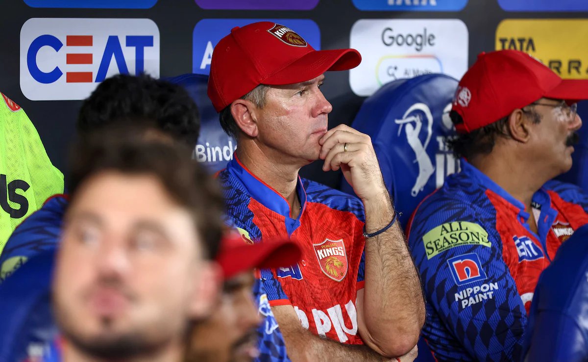 Ricky Ponting’s Strategic Flaw Exposed In Bitter Defeat Against Delhi Capitals