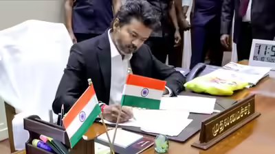 પૂર્વ DMK ધારાસભ્યને પ્રો-ટેમ સ્પીકર તરીકે નિમણૂક કરવા સુધીની સ્ક્રિપ્ટ બંધ કરવી: તમિલનાડુના સીએમ તરીકે વિજયનો પ્રથમ દિવસ ઘટનાપૂર્ણ | ભારત સમાચાર