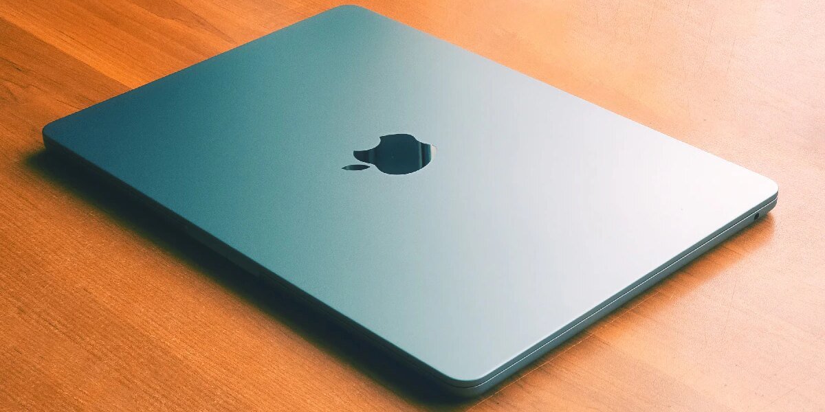 MacBook Pro 2026 latest update reveals OLED touch dynamic island features for the first time